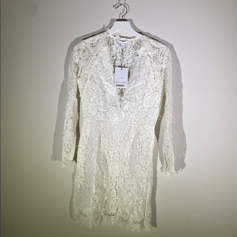 NWT ALEXIS LACE DRESS